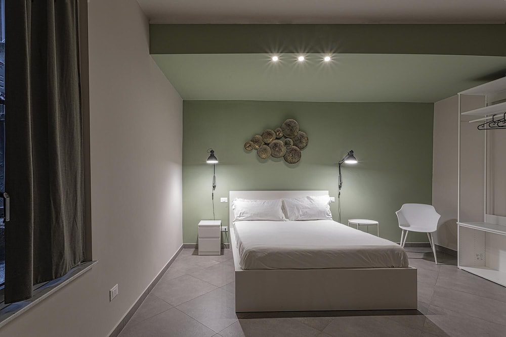 Genoa Vacations - San Luca Apartments - Grillo by Wonderful Italy - Property Image 6