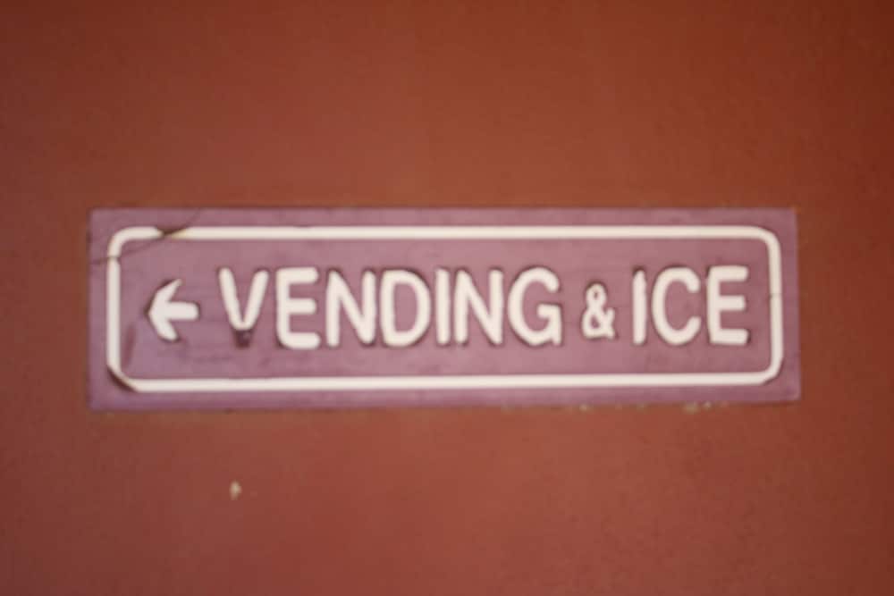 Village Inn Cotulla