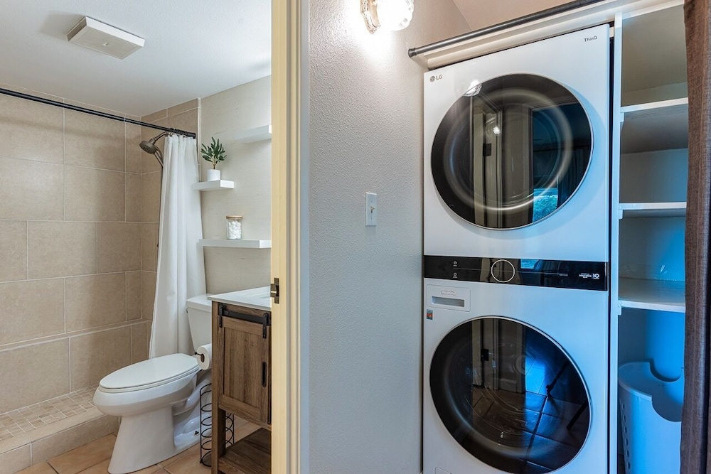 Pacific Shores B309 2 Bedroom Condo