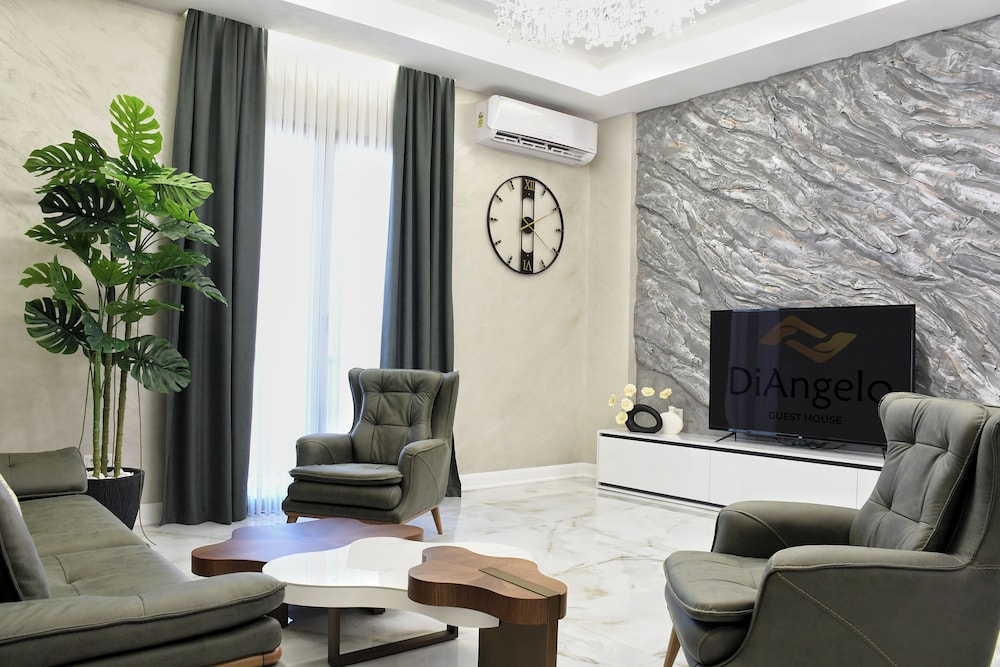 DiAngelo Guesthouse