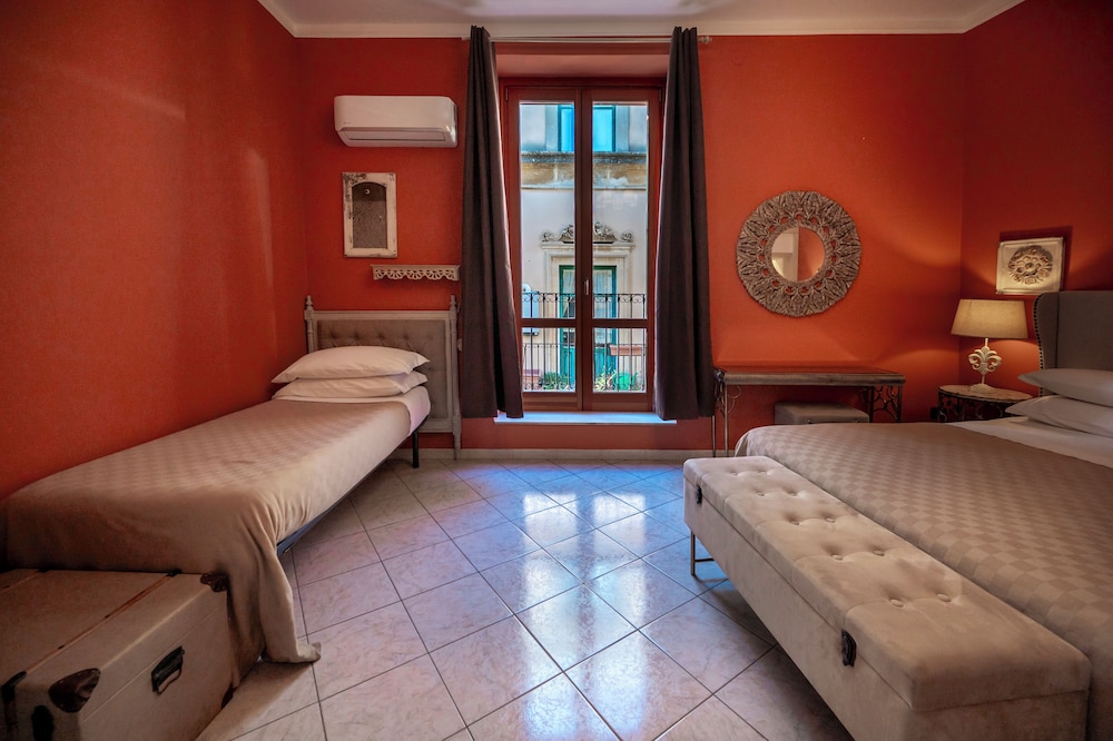 Panorama Suites Noto