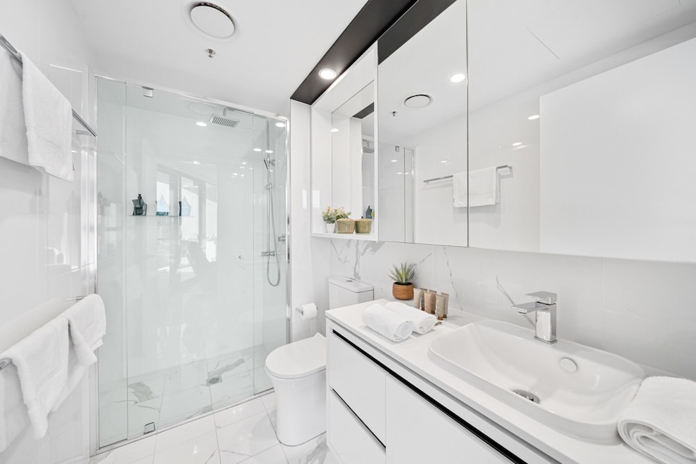 Stylish 2-bed Apartment in Canberra CBD