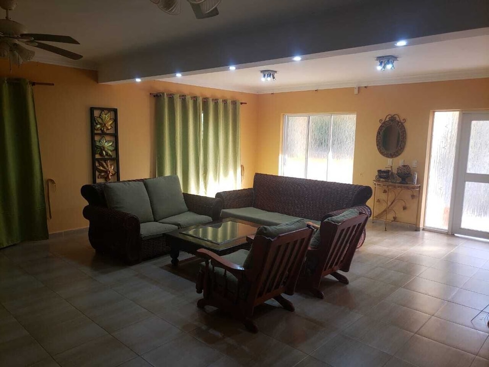 Villa, 4 Bedrooms, Private Pool, Tropical Garden, Ocean View