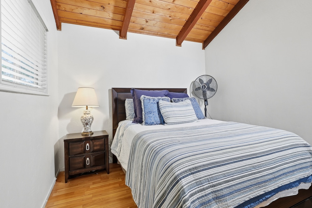 Adventure Alexander Valley Lodge With Pool & Hot Tub 6 Bedroom Villa