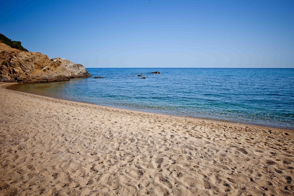 Aselinos Suites