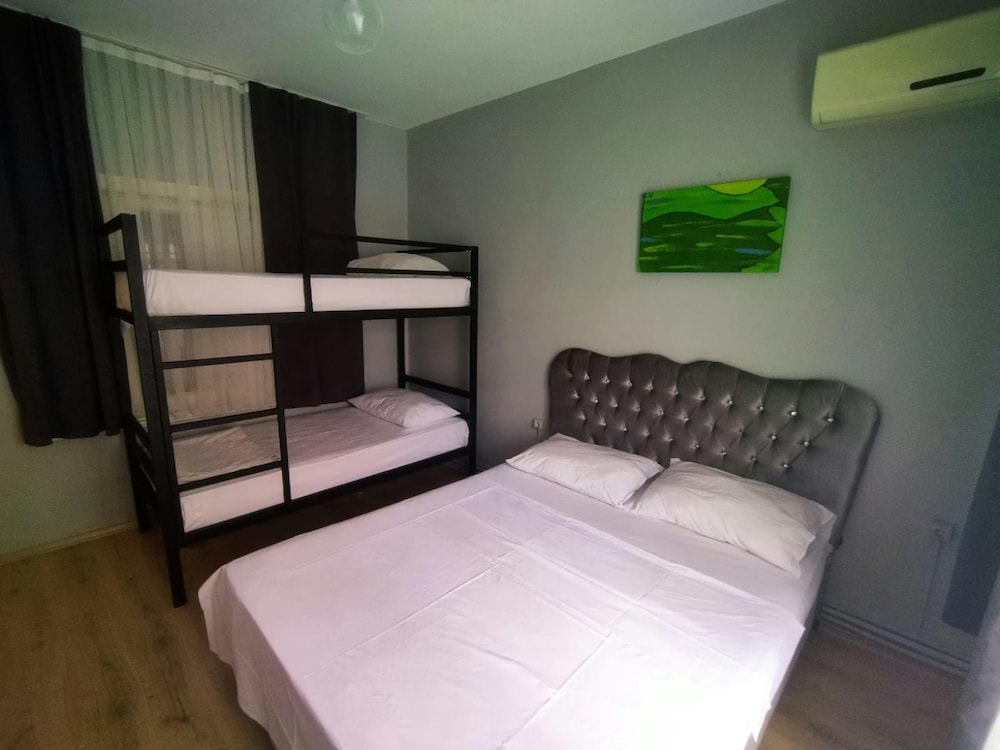 Sultan Hostel & Guesthouse - Image 20