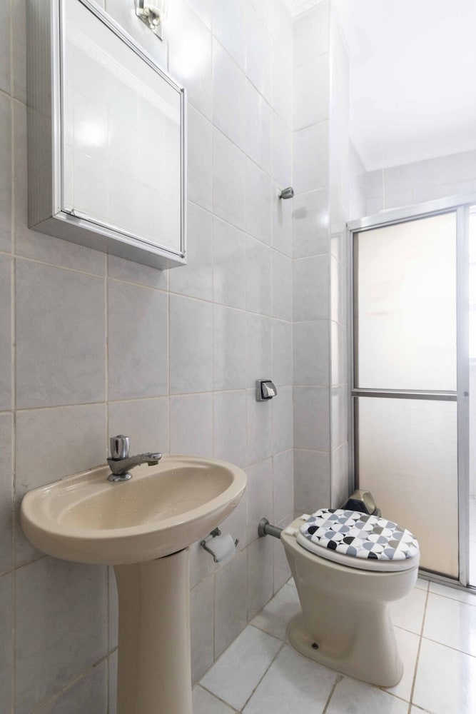 Apto Pet-friendly a 400m da Praia do Boqueir o