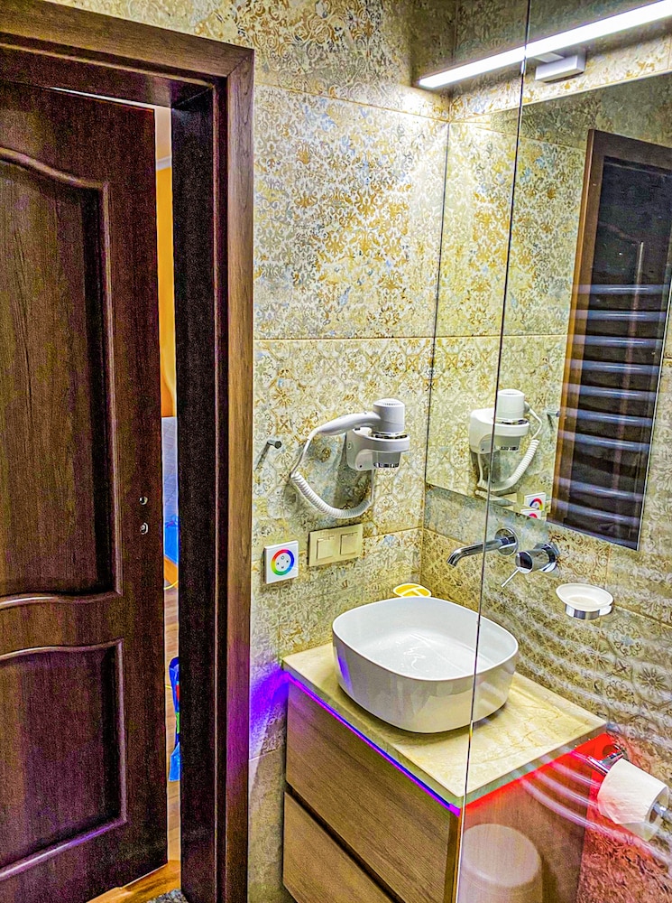 Photo 62