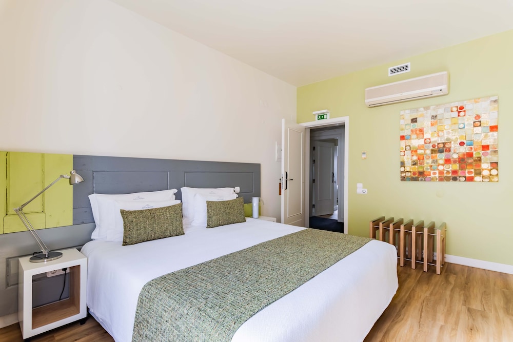 Porta da Arrábida Suites