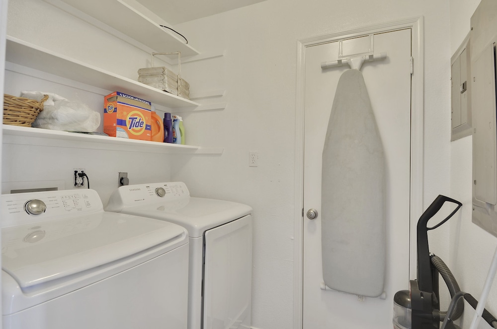 Beachfront Dolphin by Ryson Vacation Rentals