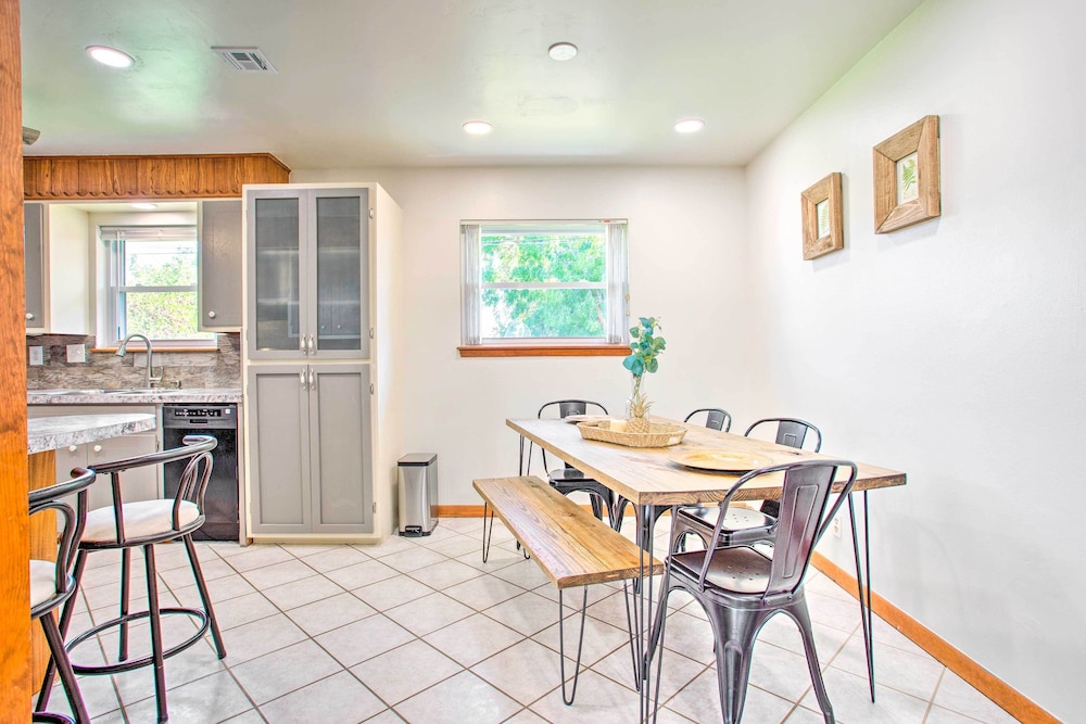 Woodward Vacations - Woodward Home Near Crystal Beach Water Park! - Property Image 3