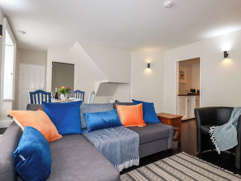 Carew House Cottage