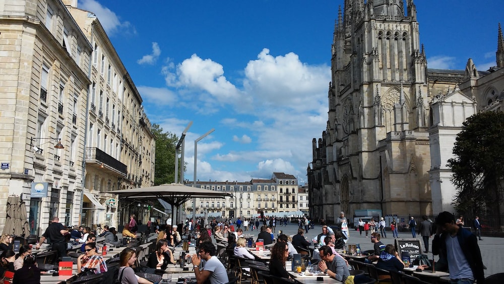 Blue Lodge in Bordeaux