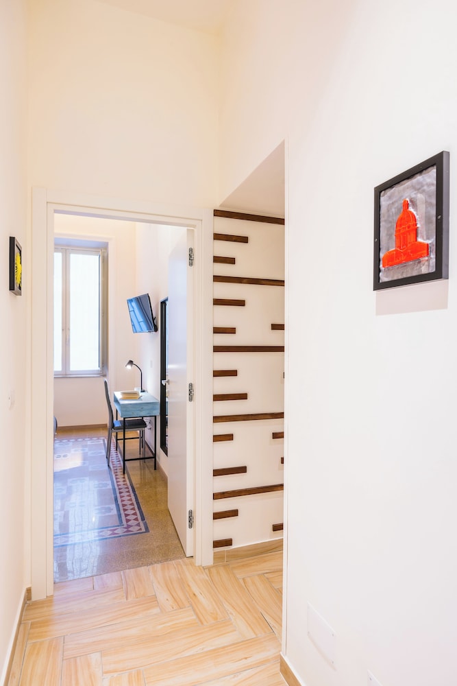 Via Milano Central Station Apartment