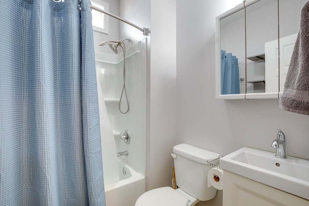 Family-friendly Home in Junction City