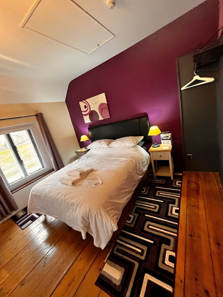 Old Manor House B&B