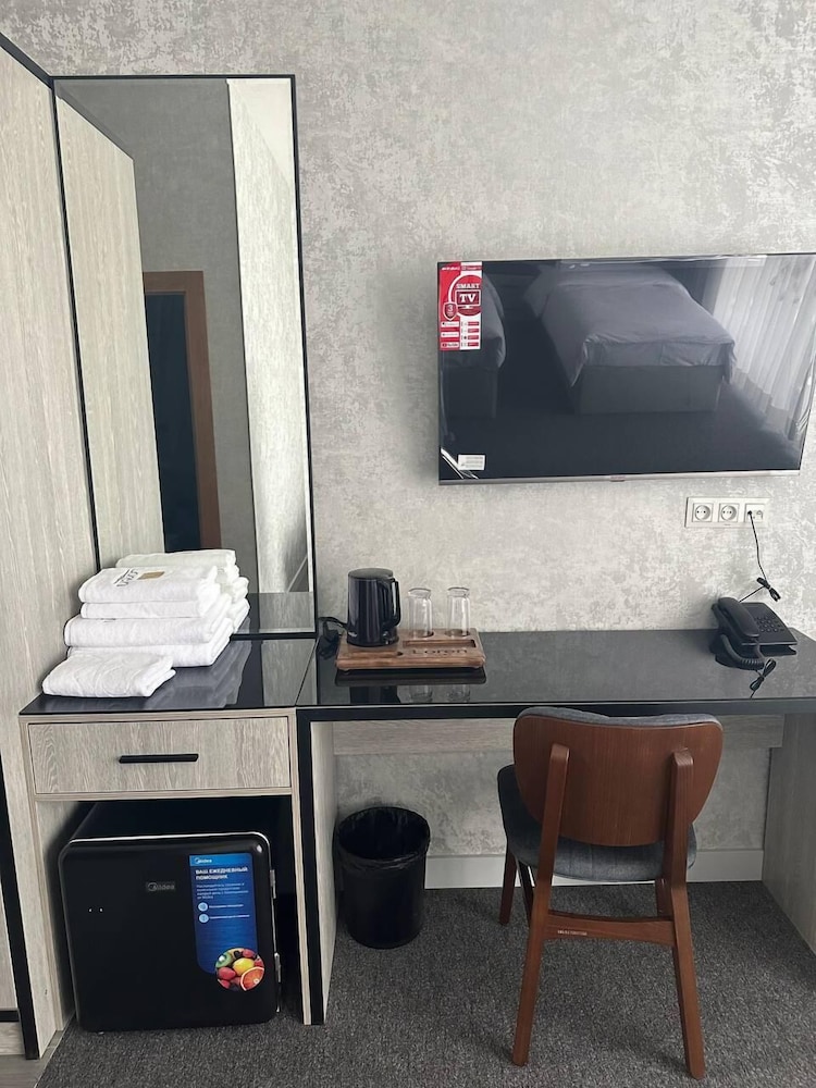 The loren hotel