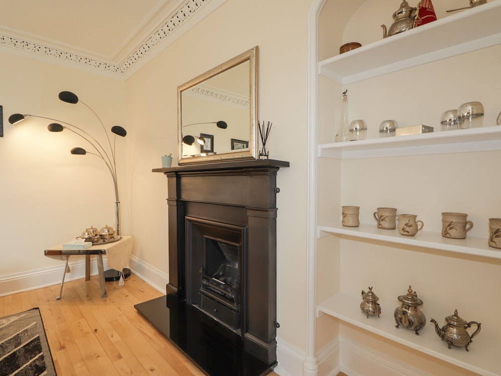 16 Fairfield Road