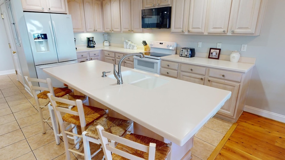 Desoto Beach Club 2 Tybee Vacation Rentals