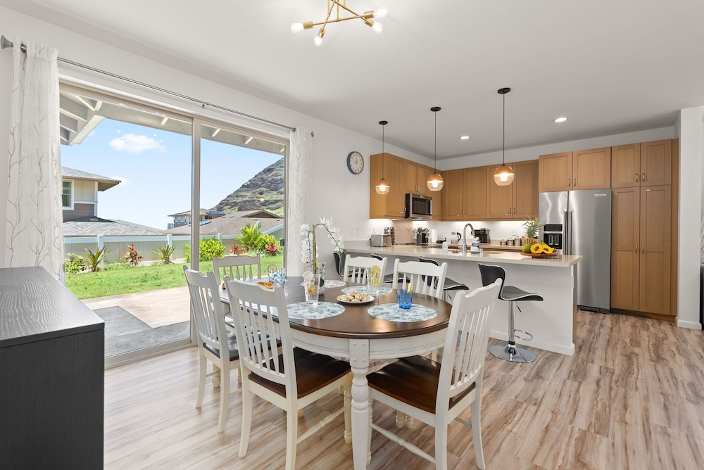 @ML Ocean View, Golf, Gazebo and Bbq, we Have All!