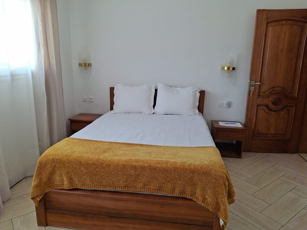 Tia Vahine - Boutique Hôtel Ivato