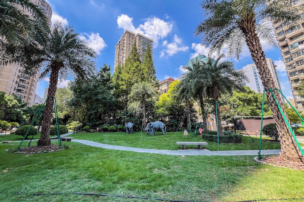 Tyms Elegant 3BR 2BA Apt Yongxin Century