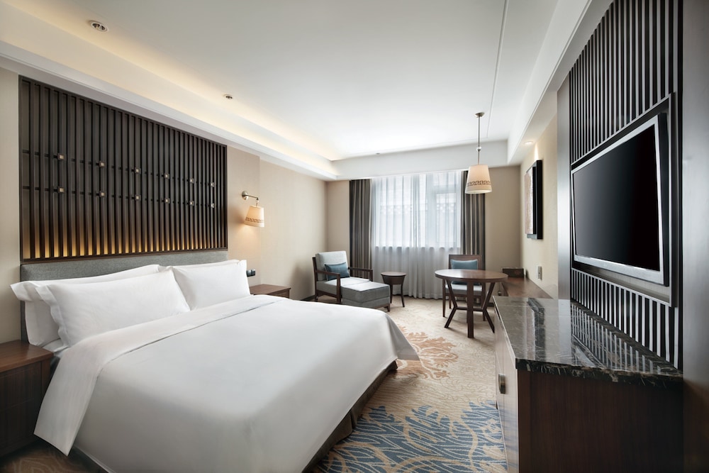 Crowne Plaza Yading by IHG