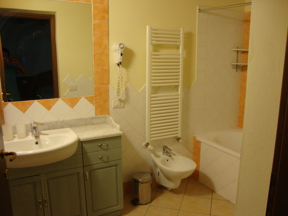 Photo 23