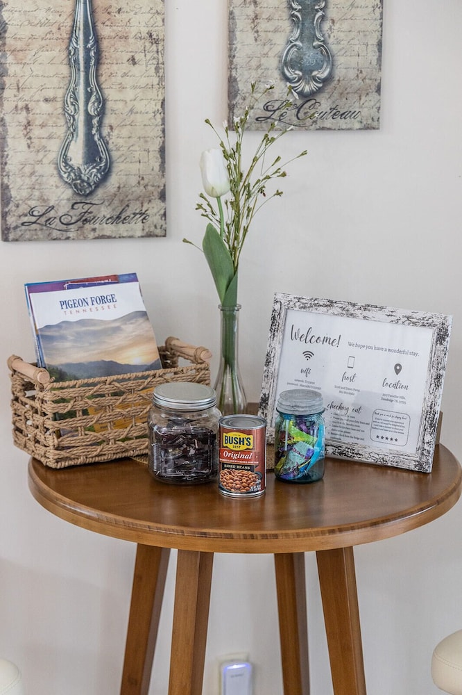 The Retreat at Paradise Hills