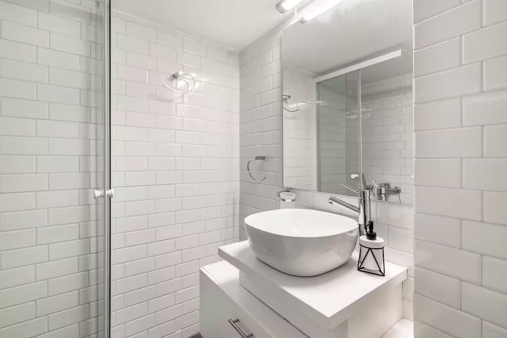 Athenian Entertainment Relaxation Hub photo 4