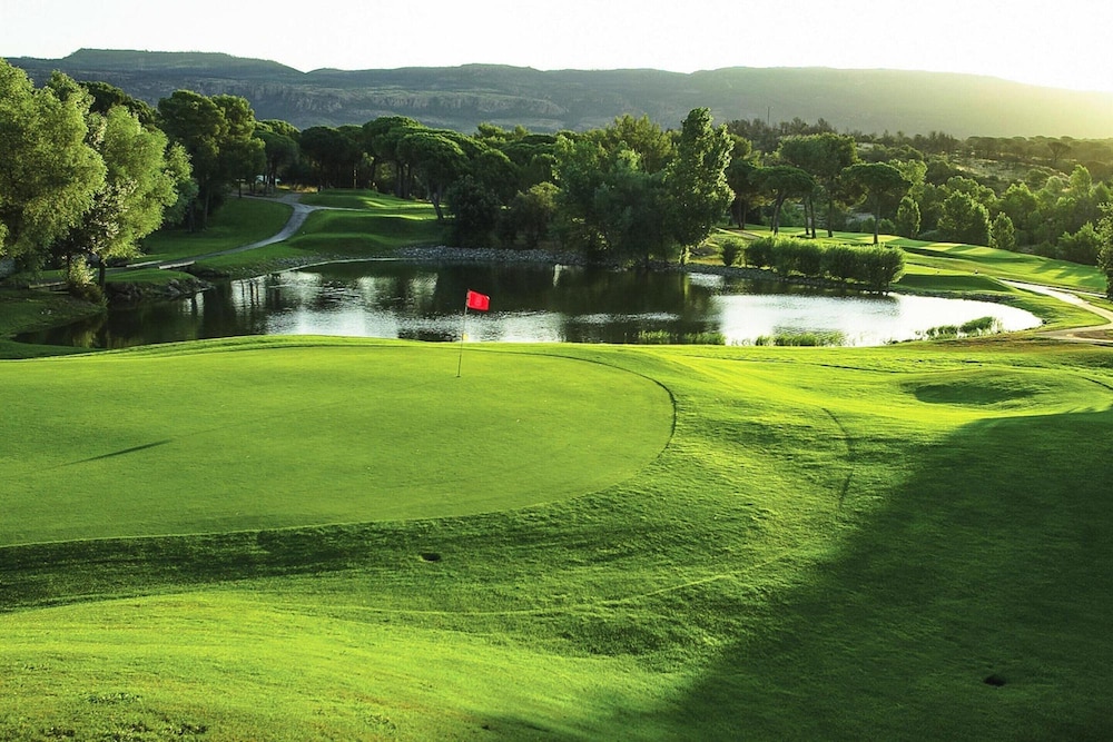 Apartment in La Motte Near Golf Course
