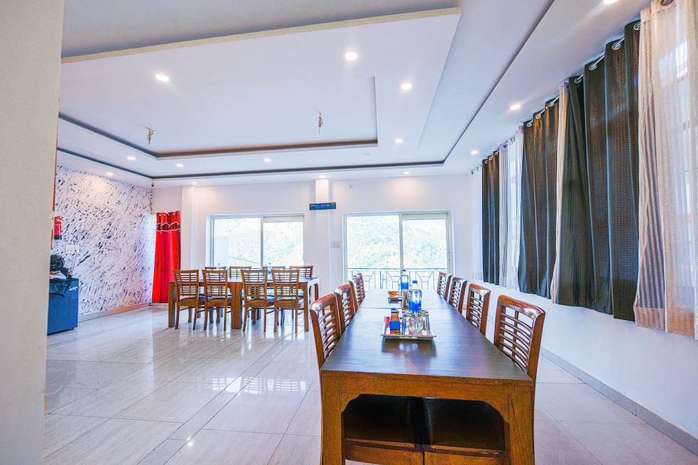 Fabhotel Shane Villa Residency