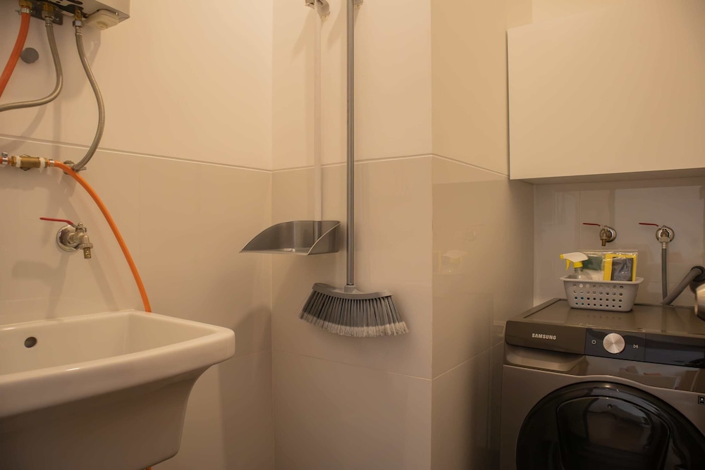 w Cozy 1BR Apartment in the Heart of San Isidro