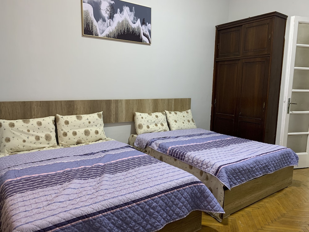Casa Rosa Homes