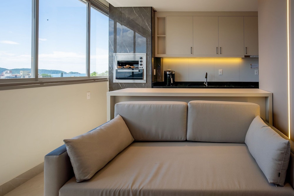 Elegance Residence