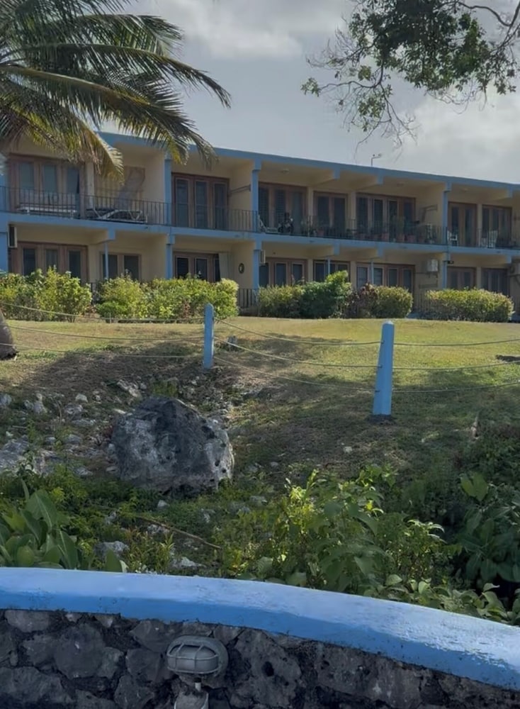 Carib Waves