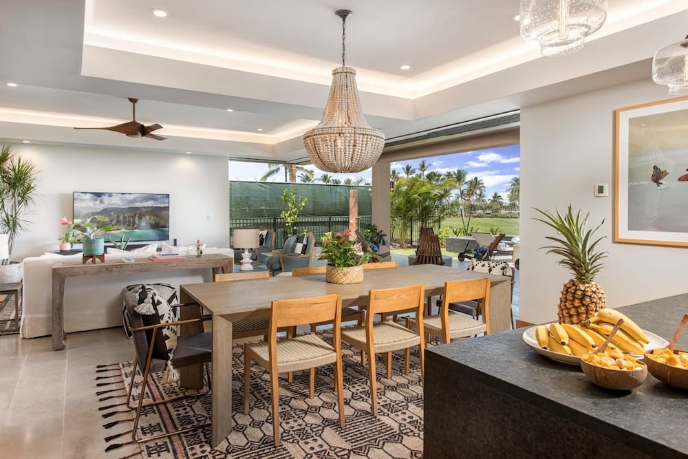 Luxury Oceanview Private Beach Access