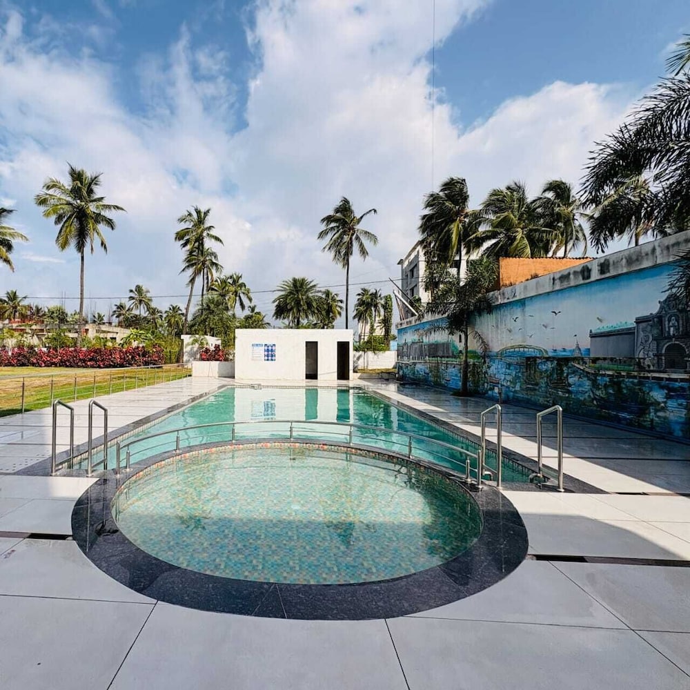 Avron Beach Resort