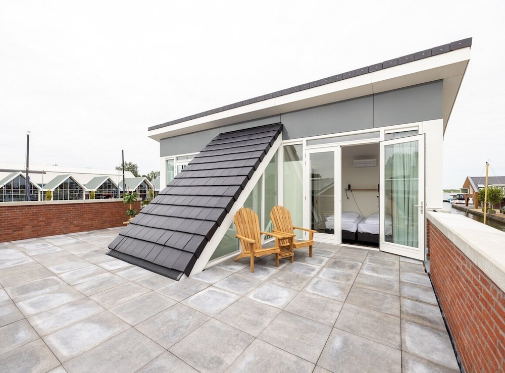 Beautiful House With AC, in the Port of Uitgeest