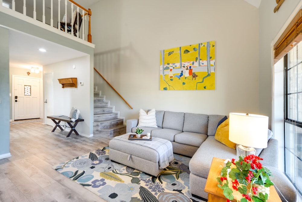 Centrally Located Horseshoe Bay Vacation Rental! - Property Image 15