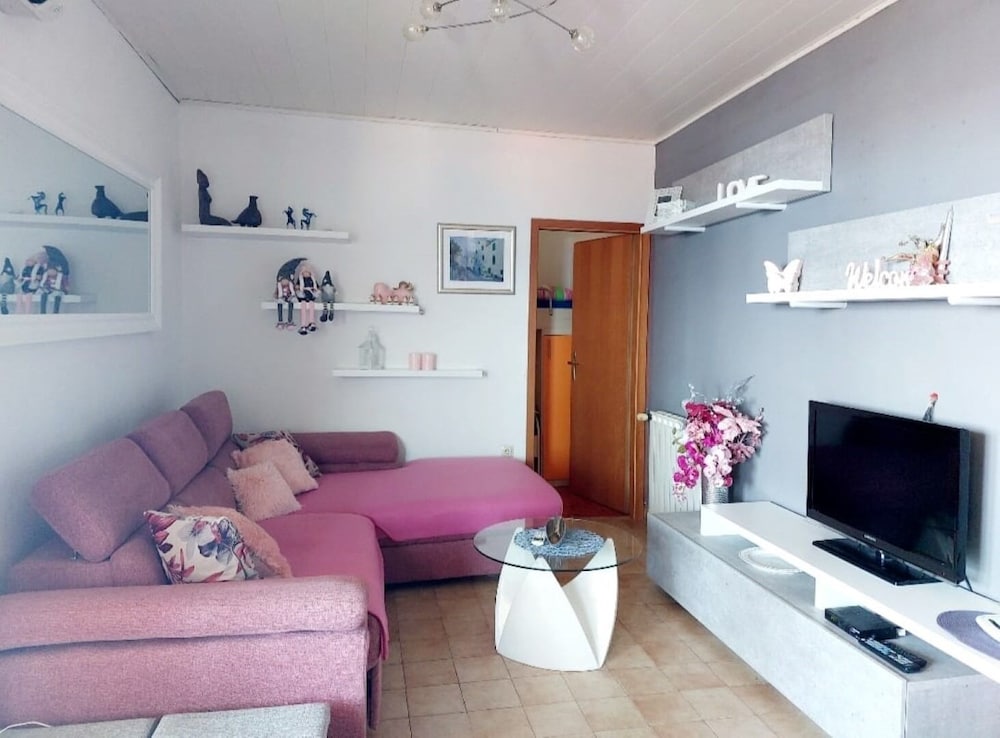 Ita 1 - With Nice Garden - A2 Mariana view 4