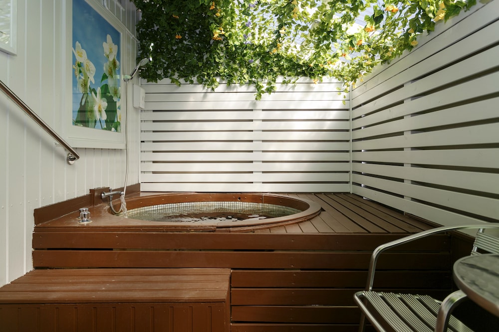 Taupo Thermal Motel & Spa - Adults Only