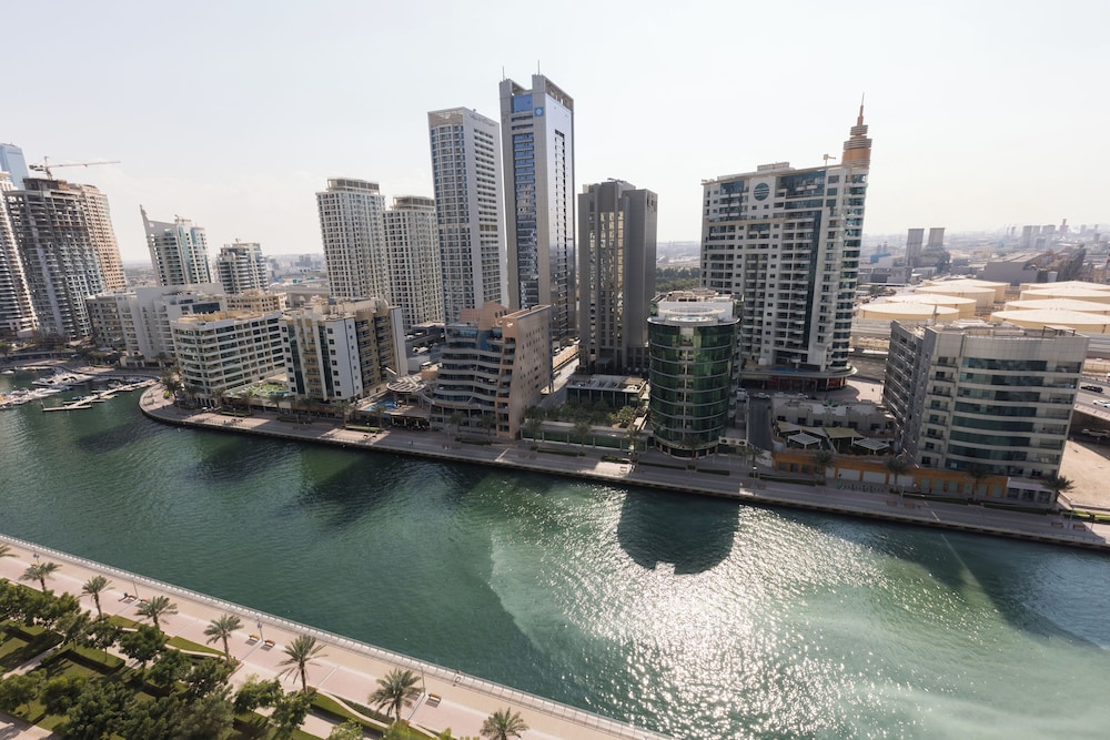 1 br in Dorra Bay - Marina View