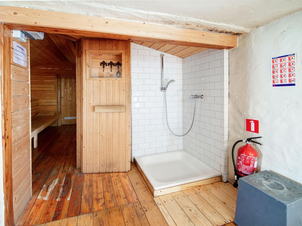 Holiday Home in Sourbrodt With Pool & Sauna