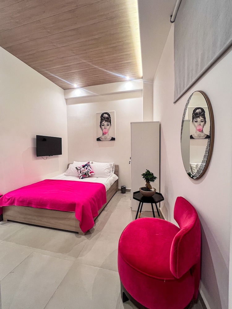 Fuchsia view 5