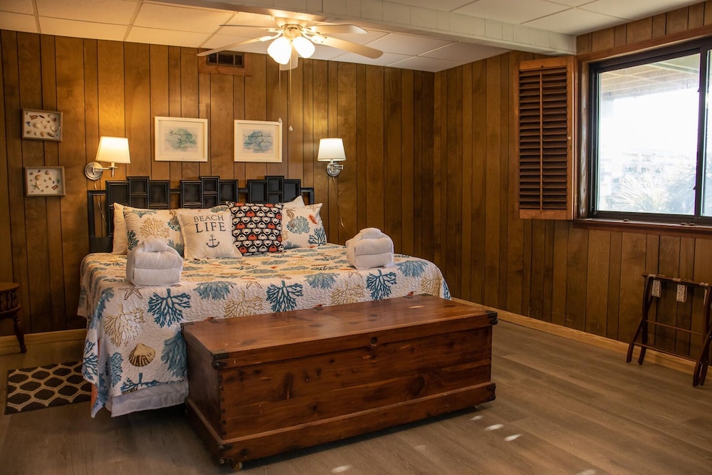 702 Tautog Road view 3