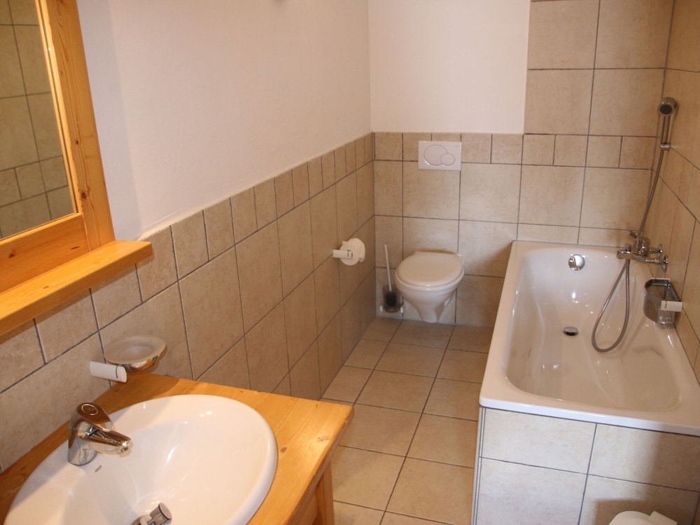 Apartment in Veysonnaz Near Ski Lift