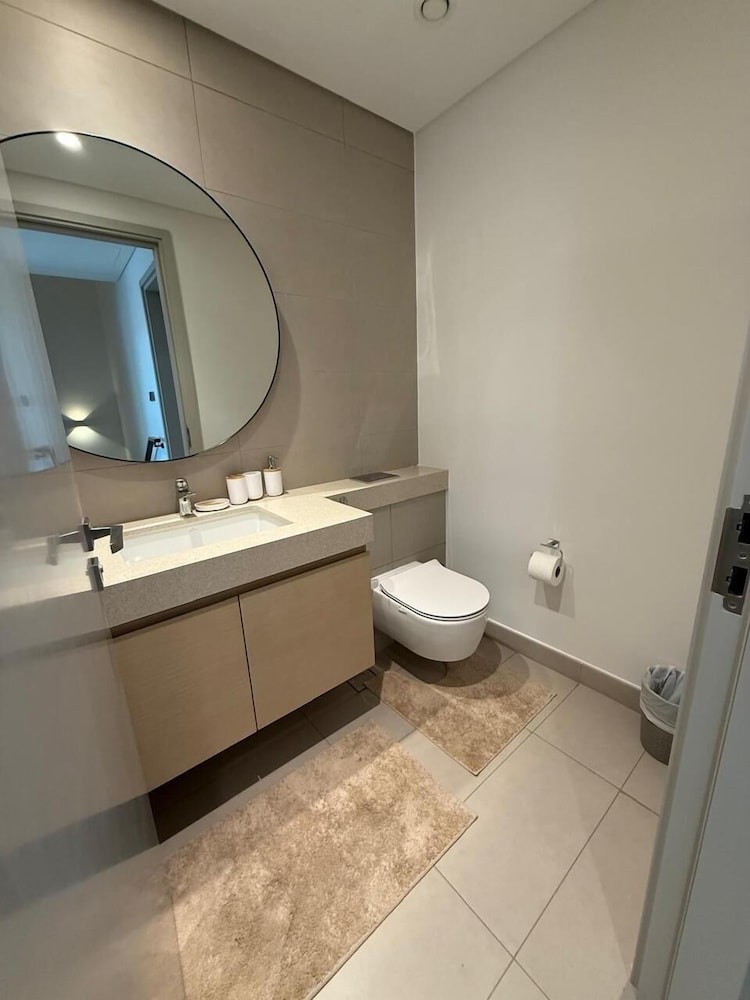 Elegant Stay in Ranches Villa