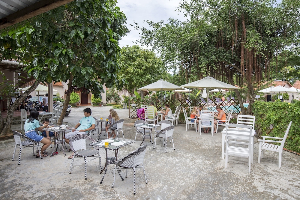 Diadem Resort