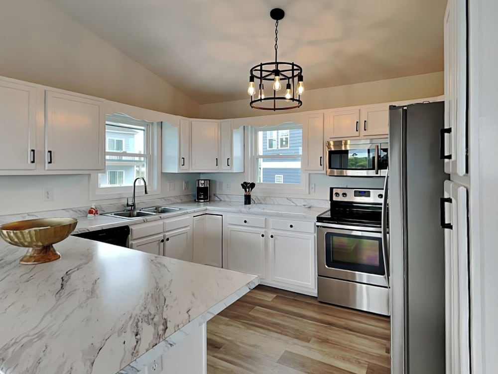 Sunset Retreat by Topsail Realty